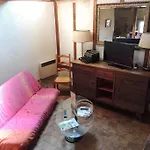 Le Manoir De Goliath Apartment *