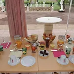 Apartment Le Manoir De Goliath Toutainville