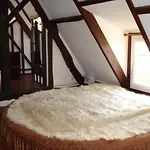 Apartment Le Manoir De Goliath