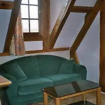 Apartment Le Manoir De Goliath