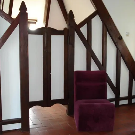 Le Manoir De Goliath Apartment