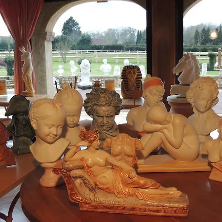 Apartment Le Manoir De Goliath *