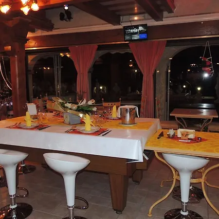 Le Manoir De Goliath Apartment Toutainville