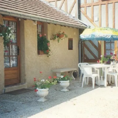 Le Manoir De Goliath Apartment Toutainville