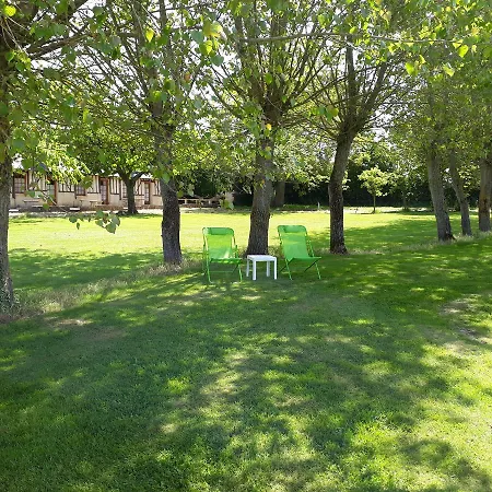 Apartment Le Manoir De Goliath *